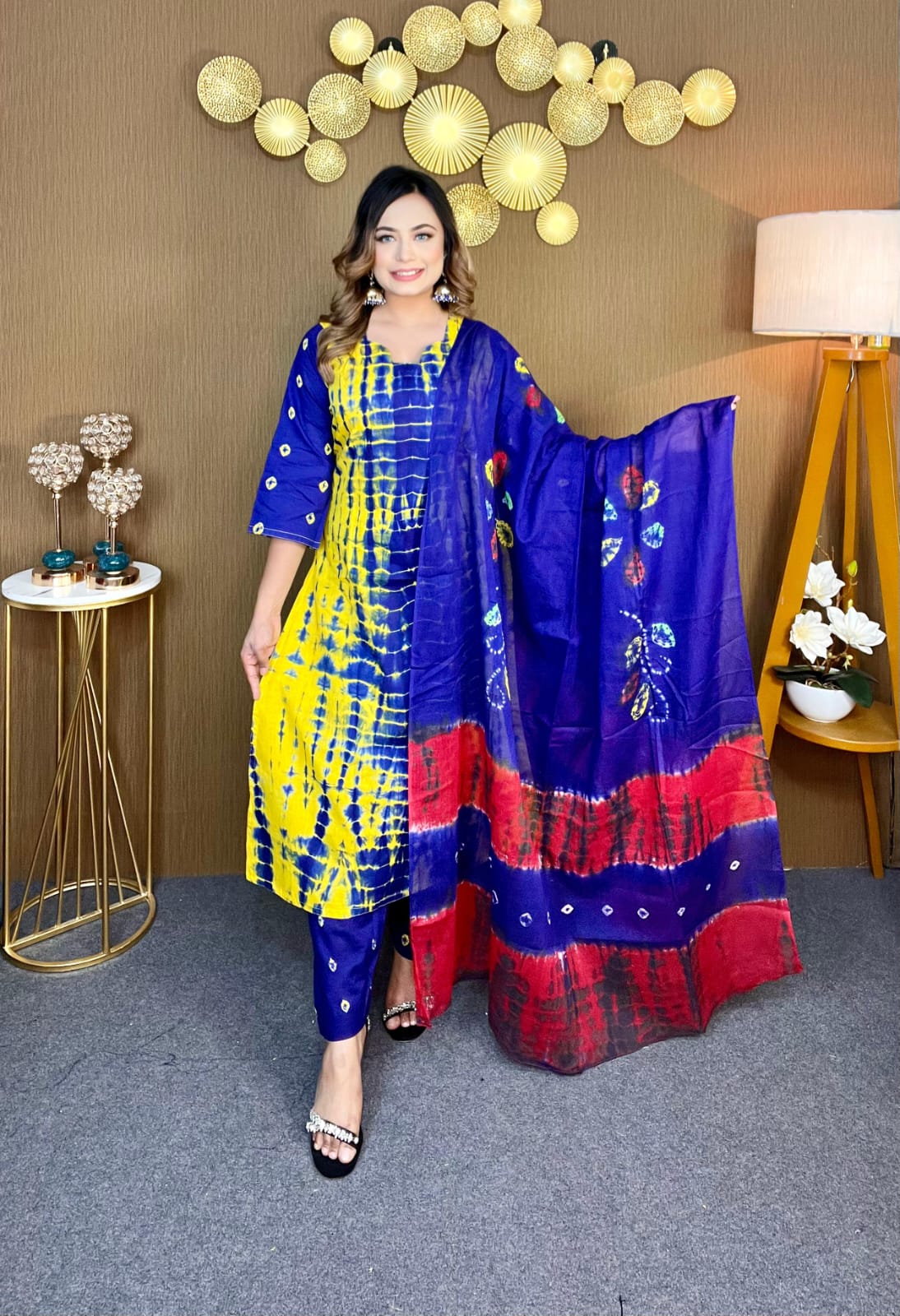 আনস্টিচ প্রিমিয়াম কটন দেবদাস বাটিক থ্রি-পিস